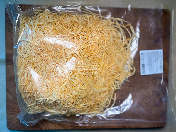 Сырный продукт ФЕРМЕРСКИЙ паутинка с паприкой в Кемерово