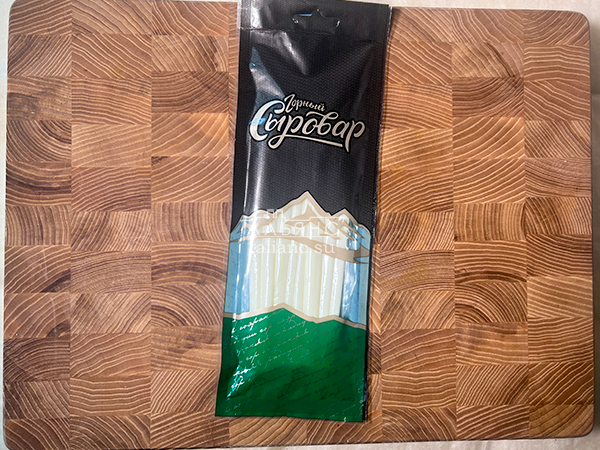 Сыр 60 гр ГОРНЫЙ СЫРОВАР (Балыковый) в Кемерово